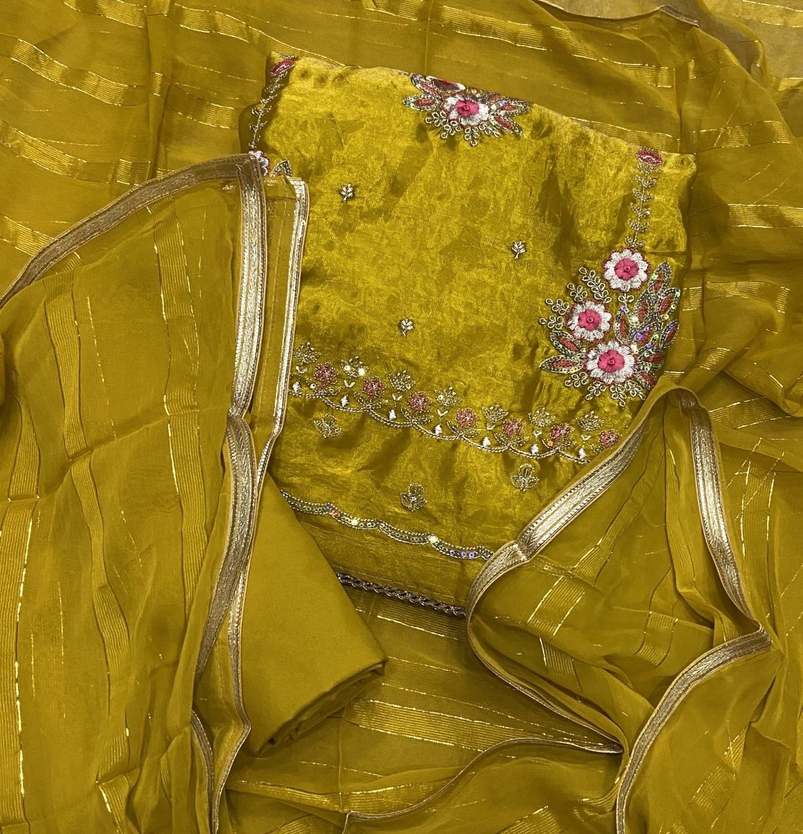 Pure Skylon Suit Set with Zari & sequence Work - Yanchi