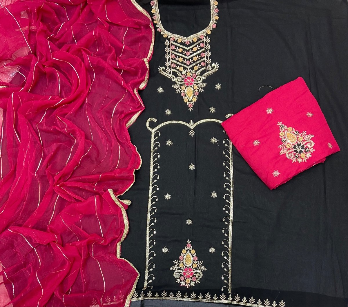 Radiant Fiona Suit Set - Yanchi