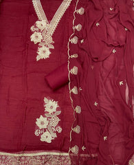 Radiant Gold Crush Suit Set with Zari Thread Work - Yanchi